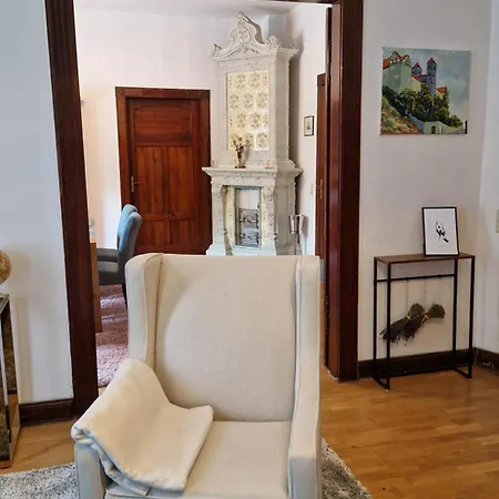 Harziano In Der Kaiser-otto-strasse - Stilvolle Gruenderzeitwohnungen Mit Kacheloefen, Wintergarten & Viel Platz Zum Entspannen Apartment