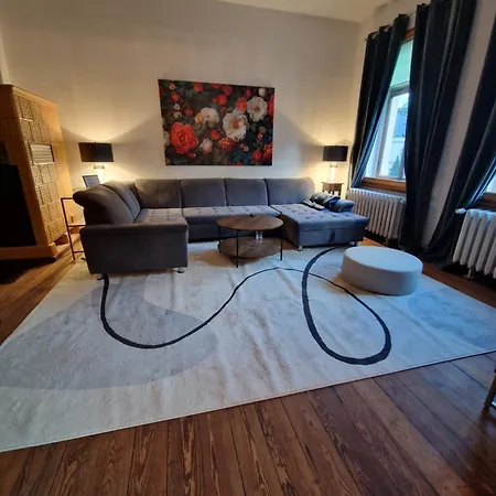 Apartment Harziano In Der Kaiser-otto-strasse - Stilvolle Gruenderzeitwohnungen Mit Kacheloefen, Wintergarten & Viel Platz Zum Entspannen *