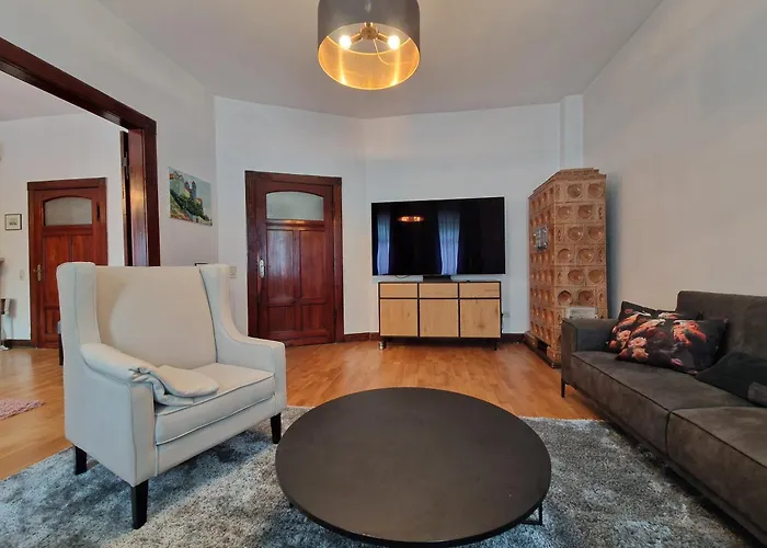 Harziano In Der Kaiser-otto-strasse - Stilvolle Gruenderzeitwohnungen Mit Kacheloefen, Wintergarten & Viel Platz Zum Entspannen *